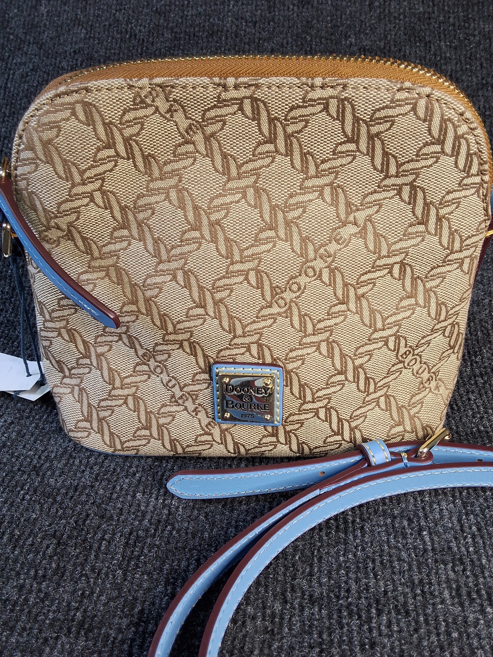 Dooney & Bourke Tan Signature Maritime Crossbody Blue Trim Bag Nwt